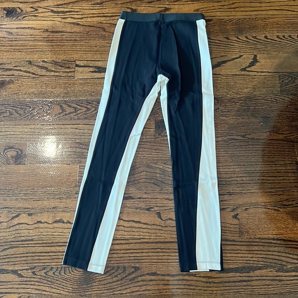 BCBGMAXAZRIA Sasha Colorblock Legging Black & White - Picture 6 of 7